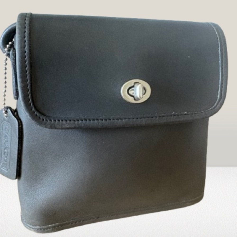 Coach Vintage Tango Crossbody bag